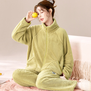 软乎乎可外穿秋冬天松弛感软糯舒适法兰绒家居服女宽松休闲睡衣