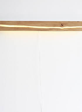 裂木浮灯实木卧室背景裂痕壁灯黑胡桃橡榆木置物墙灯发光搁板横款