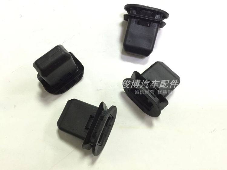 适用于新君威君越昂科威英朗科鲁兹迈锐宝后座椅卡扣后排坐垫卡子