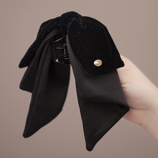 黑色丝绒蝴蝶结发抓夹女高级感2026新款发夹后脑勺半扎鲨鱼夹头饰