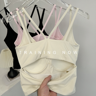 一体式 运动背心女夏性感镂空美背跑步健身速干瑜伽文胸bra外穿