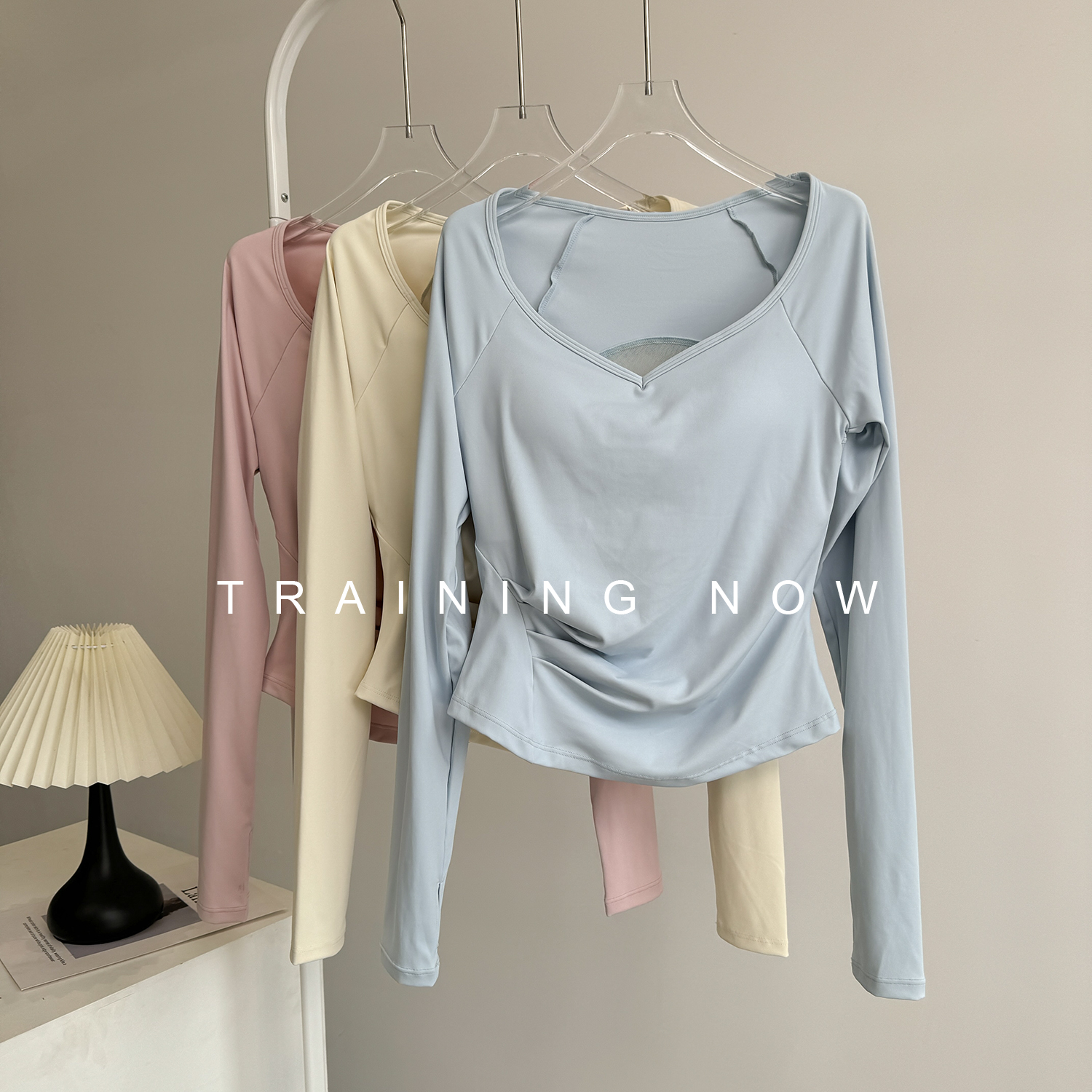 瑜伽上衣女带胸垫运动长袖速干显瘦专业跑步训练健身服2025新款