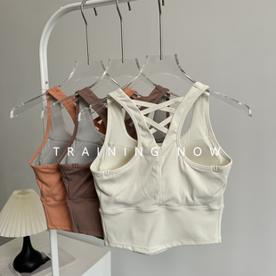 一体式运动文胸女外穿跑步防震聚拢内衣专业普拉提瑜伽健身美背心