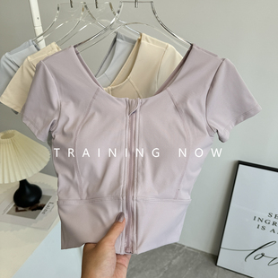 瑜伽服上衣女夏季高级感健身速干衣普拉提运动跑步新款带胸垫短袖