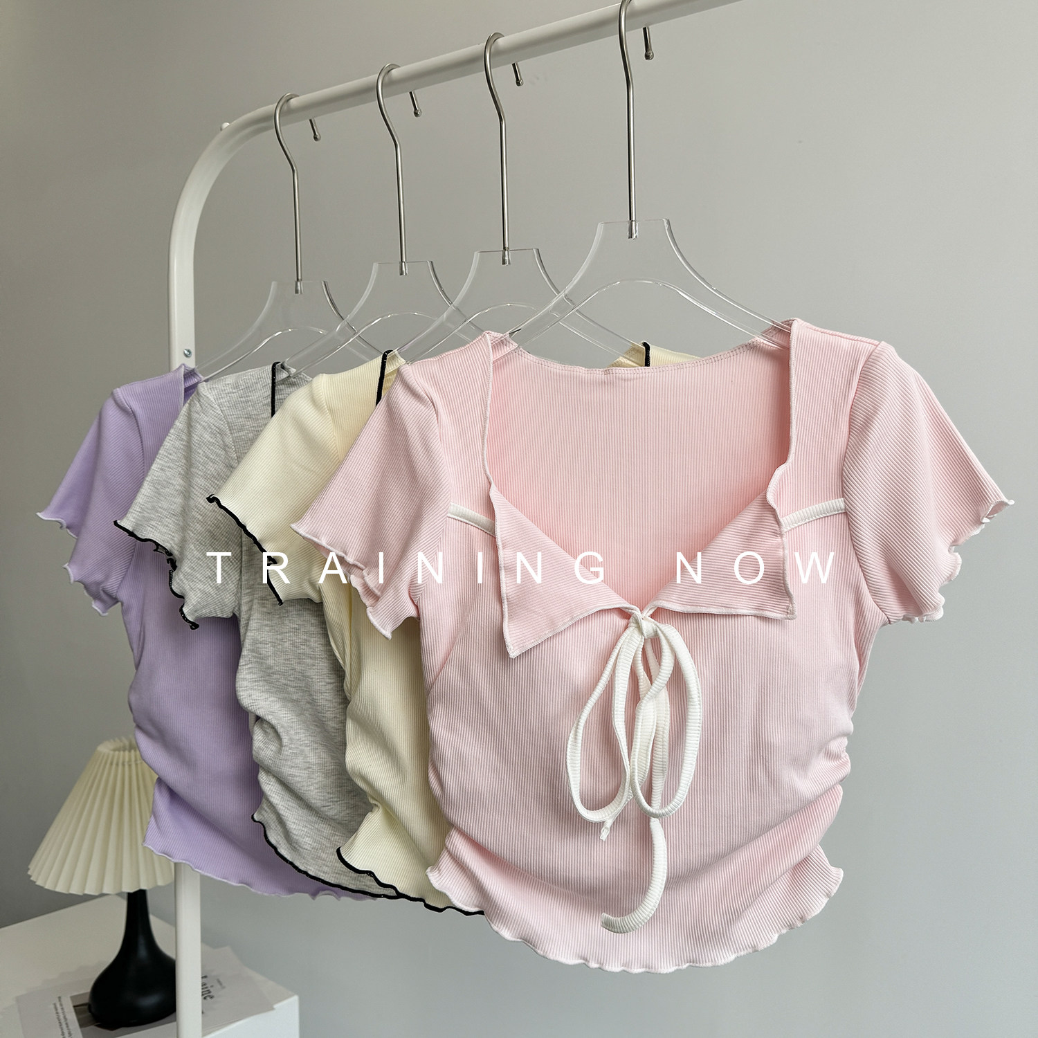 带胸垫瑜伽服短袖女夏季短款修身运动锻炼健身上衣专业跑步速干衣