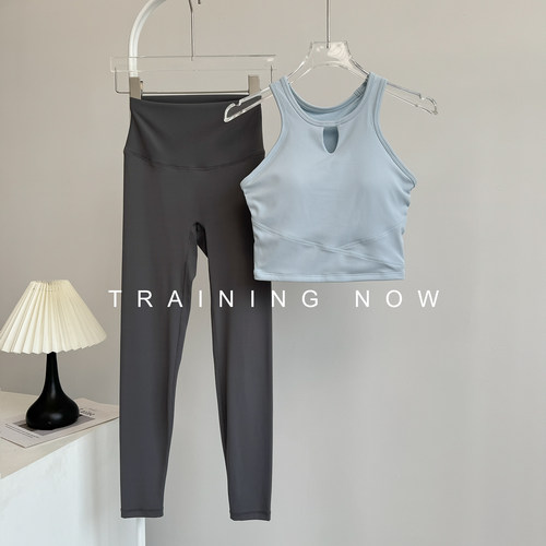 高级感瑜伽服套装女带胸垫健身