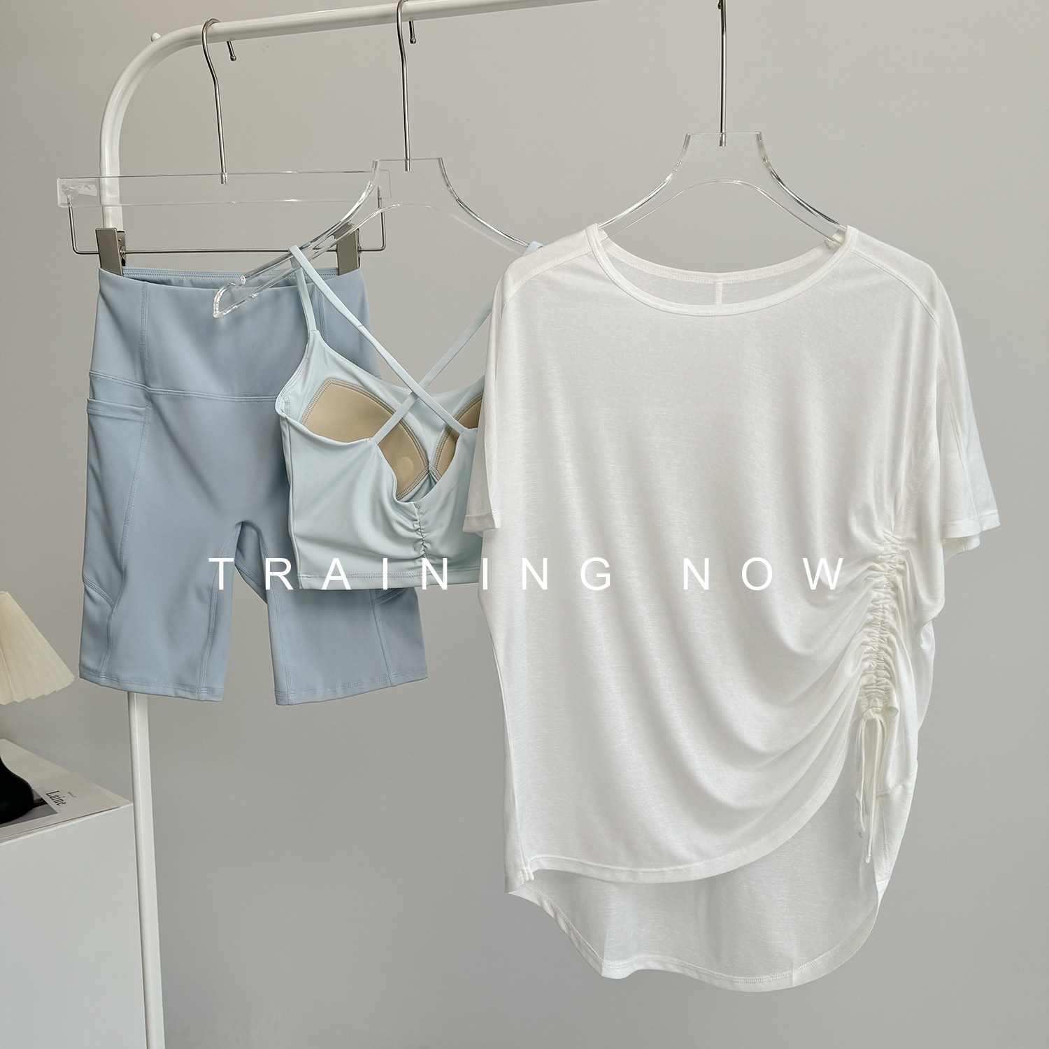 健身服套装女夏季运动罩衫夏薄款显瘦普拉提绝美训练衣速干瑜伽服图片