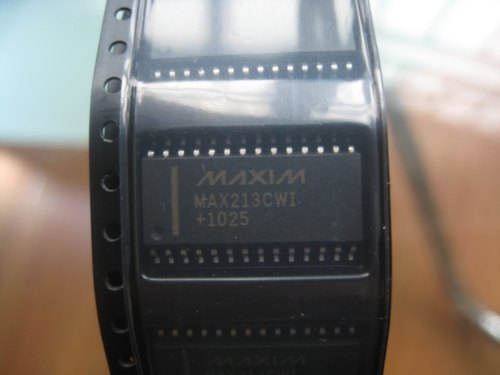 全新原装 MAX213CWI MAX213EWI  贴片 SOP-28 接口IC芯片 可直拍