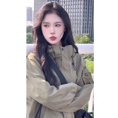春秋季外套男女款冲锋衣2025新款爆小个子夹克登山服户外软壳薄款