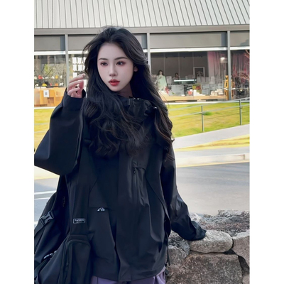 春秋季外套男女款冲锋衣2025新款爆小个子夹克登山服户外软壳薄款