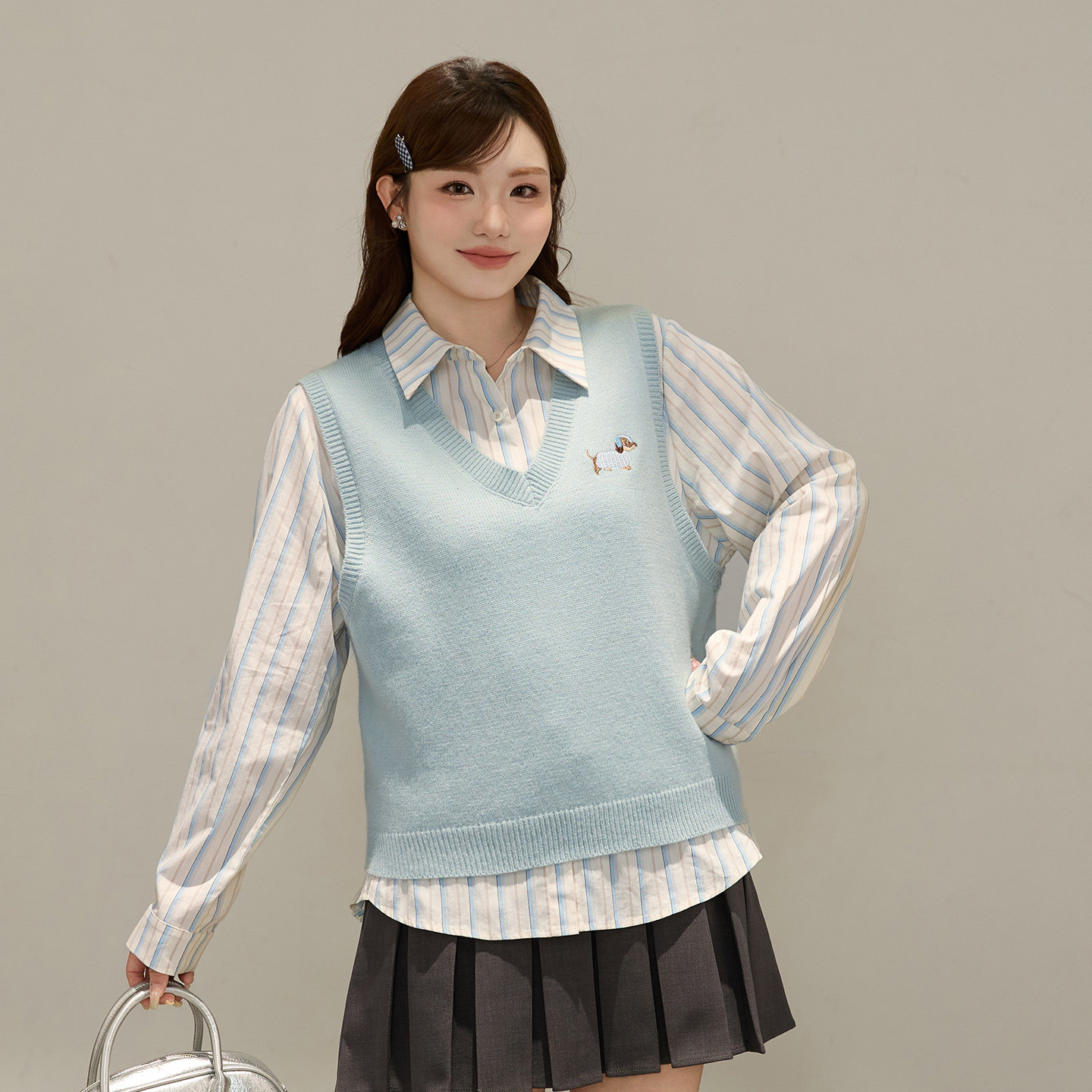 微胖mm刺绣针织马甲2025秋季新款大码女装宽松显瘦外穿毛衣小坎肩,女装/女士精品,大码内搭,淘宝优惠券,粉丝福利购,淘宝优惠卷