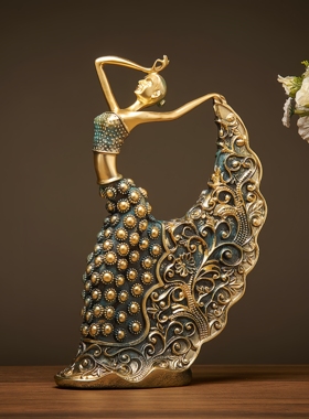 现代轻奢风高档客厅电视柜酒柜跳舞女孩桌面装饰工艺品摆饰高级感