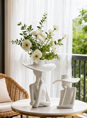 现代简约白色人物造型花瓶摆件
