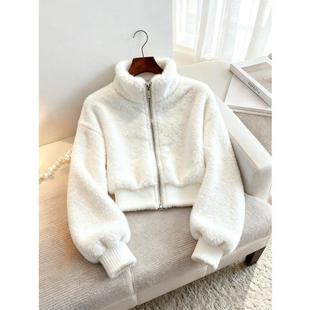 白色双拉链毛绒绒外套女2025新款冬季大码胖mm巨好看正肩短款上衣