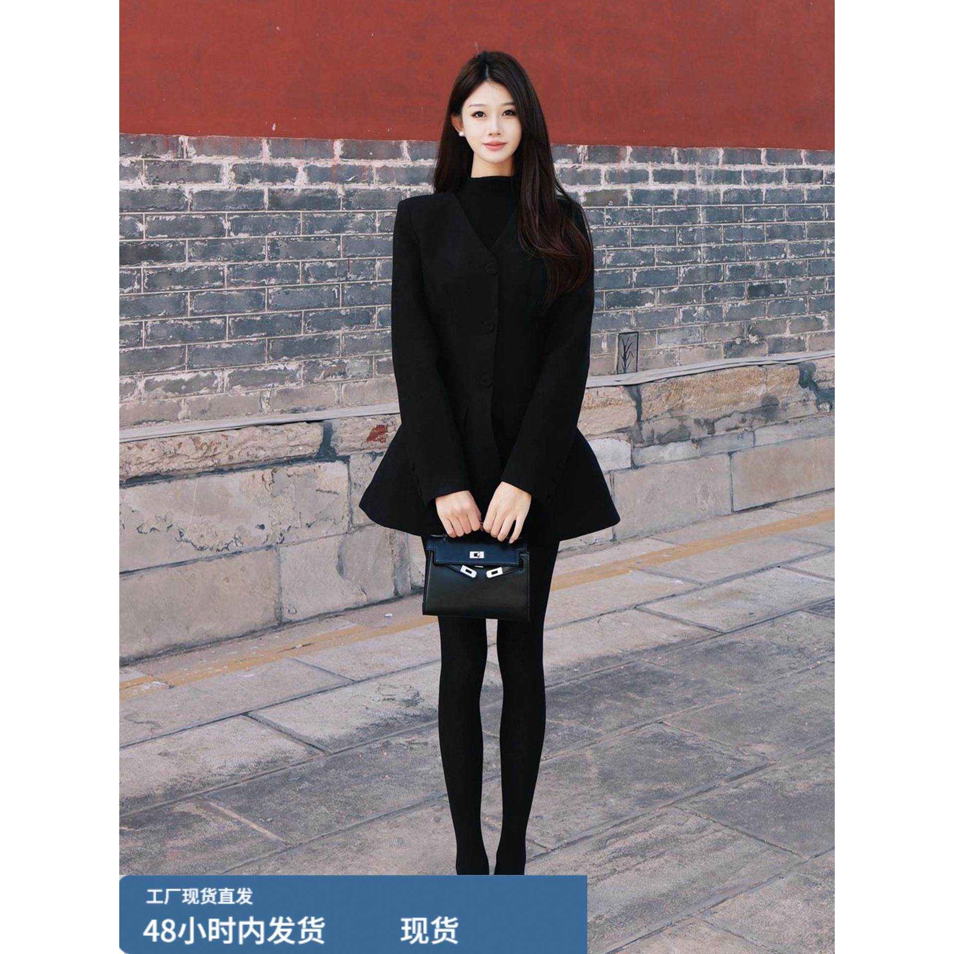 法式覆古黑色高级感毛呢连衣裙子女秋冬季2025新款厚黑收腰a字裙,运动/瑜伽/健身/球迷用品,瑜伽短裙,淘宝优惠券,粉丝福利购,淘宝优惠卷