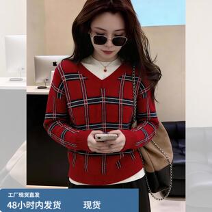红色格子毛衣女款2026新款冬季多巴胺新年过年穿搭本命年马年衣服