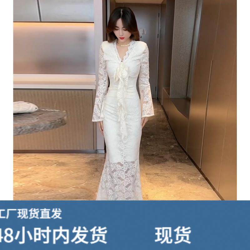御姐风V领蕾丝连衣裙女冬季2025新款法式绝美收腰显瘦包臀鱼尾裙