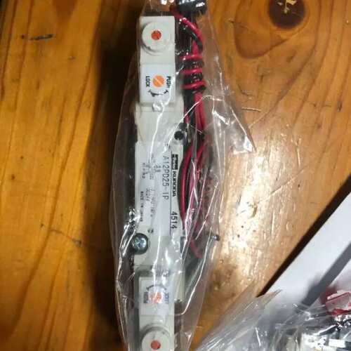 议价黑田电磁阀A12PD25-1P秒发