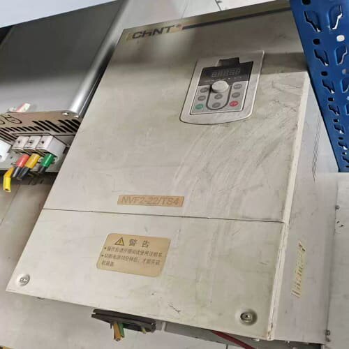 议价库存90W电源适配器型号2AAL090F12V7.5A90W电源接口65*30mm