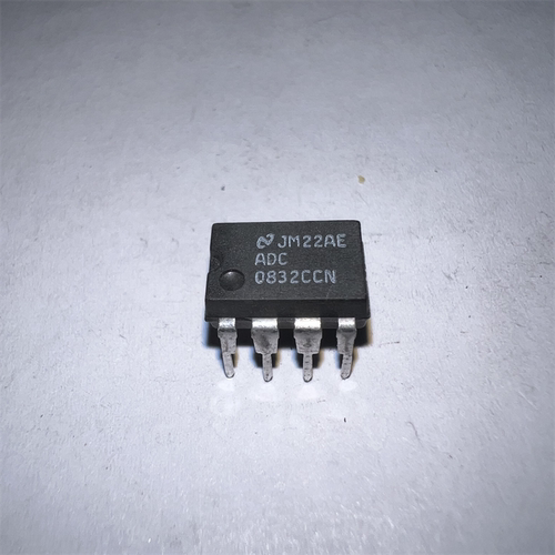 ADC0832CCN 封装 DIP-8 直插 全新原装 直拍现货