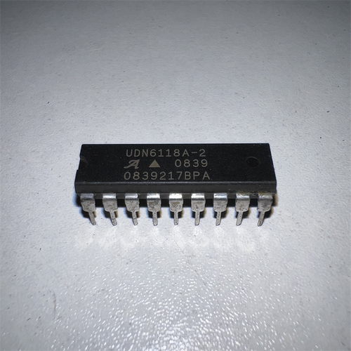 UDN6118A UDN6118A-2 真空荧光显示驱动器IC 进口18直插脚DIP封
