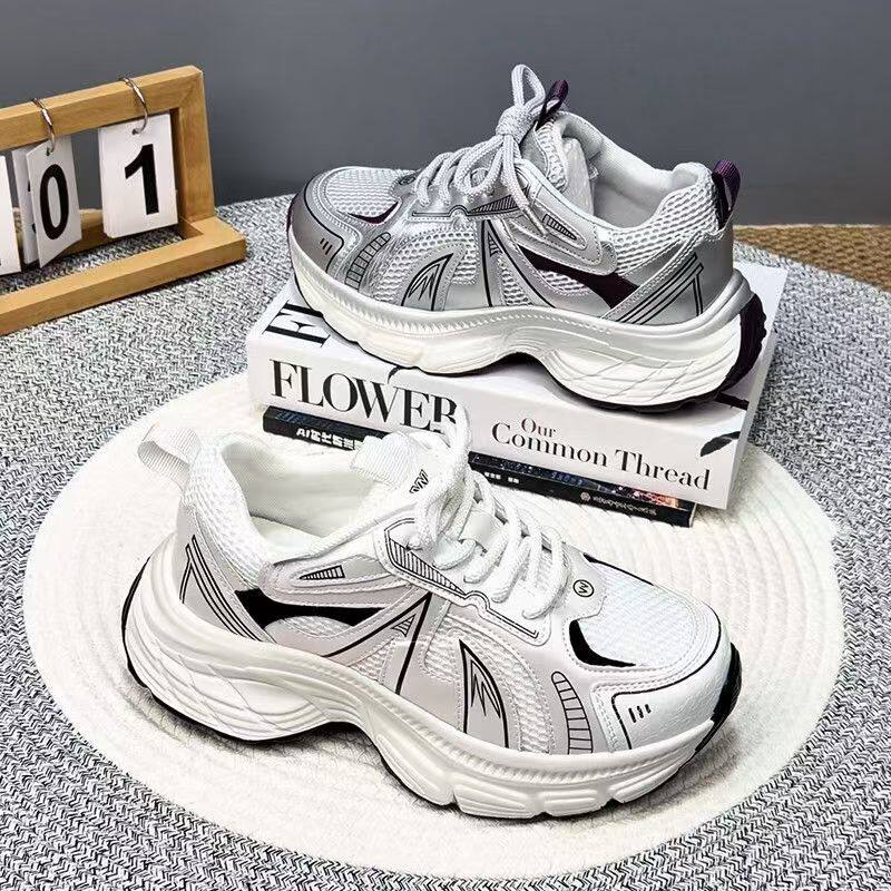 运动鞋女2026新款老爹鞋女款轻便软底跑步鞋春夏女鞋子厚底大码42