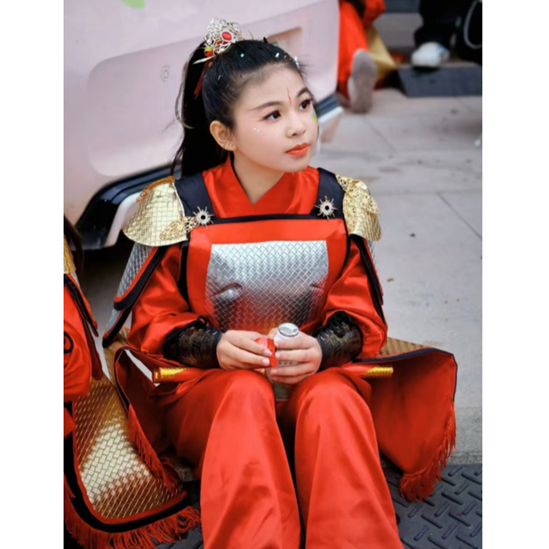 潮汕英歌舞岳飞盔甲花木兰演出服图片