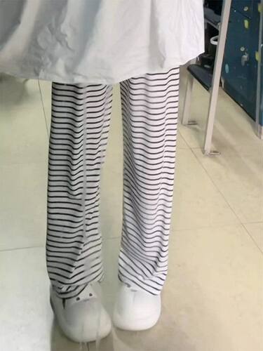 黑白条纹阔腿裤女春夏薄款宽松显瘦直筒拖地长裤高腰垂感休闲裤子