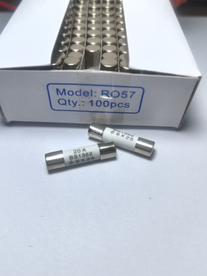 R057陶瓷保险管BS1362 6X25 250V 1A2A3A4A5A6A8A10A13A15A16A20A