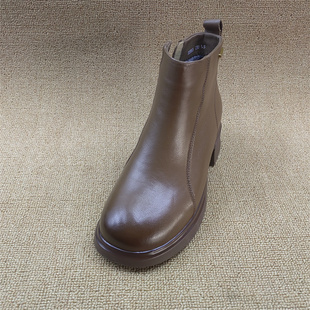 2025英伦风真皮短靴女冬季棕色圆头中跟加绒保暖舒适时尚羊皮靴