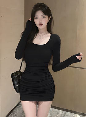 秋冬辣妹纯欲修身包臀连衣裙
