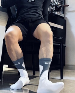 D.M男士袜子拼色中筒运动袜毛圈加厚秋冬棉袜篮球袜体育生吸汗