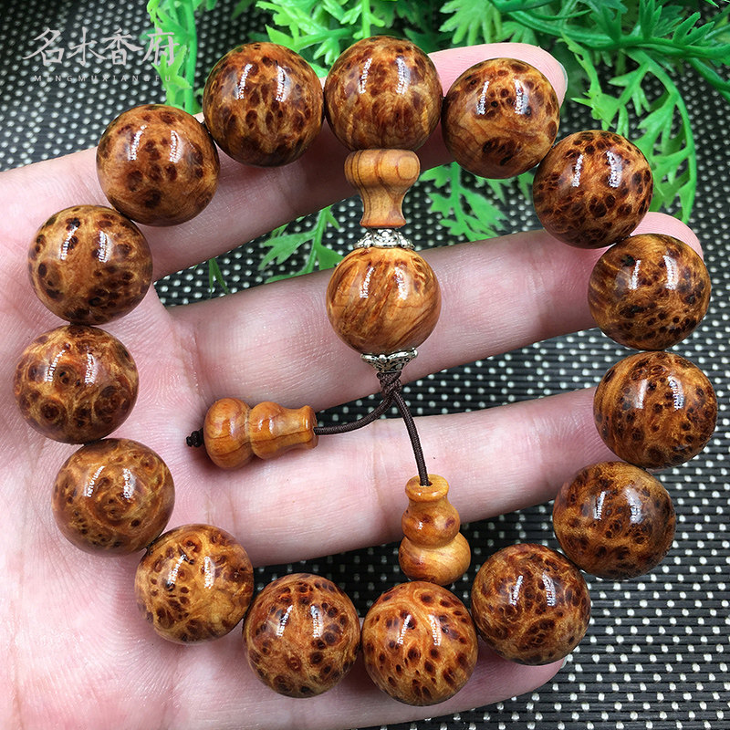 名木香府爆满瘤疤手串老料崖柏太行山崖柏陈化瘤疤满雀眼佛珠礼品