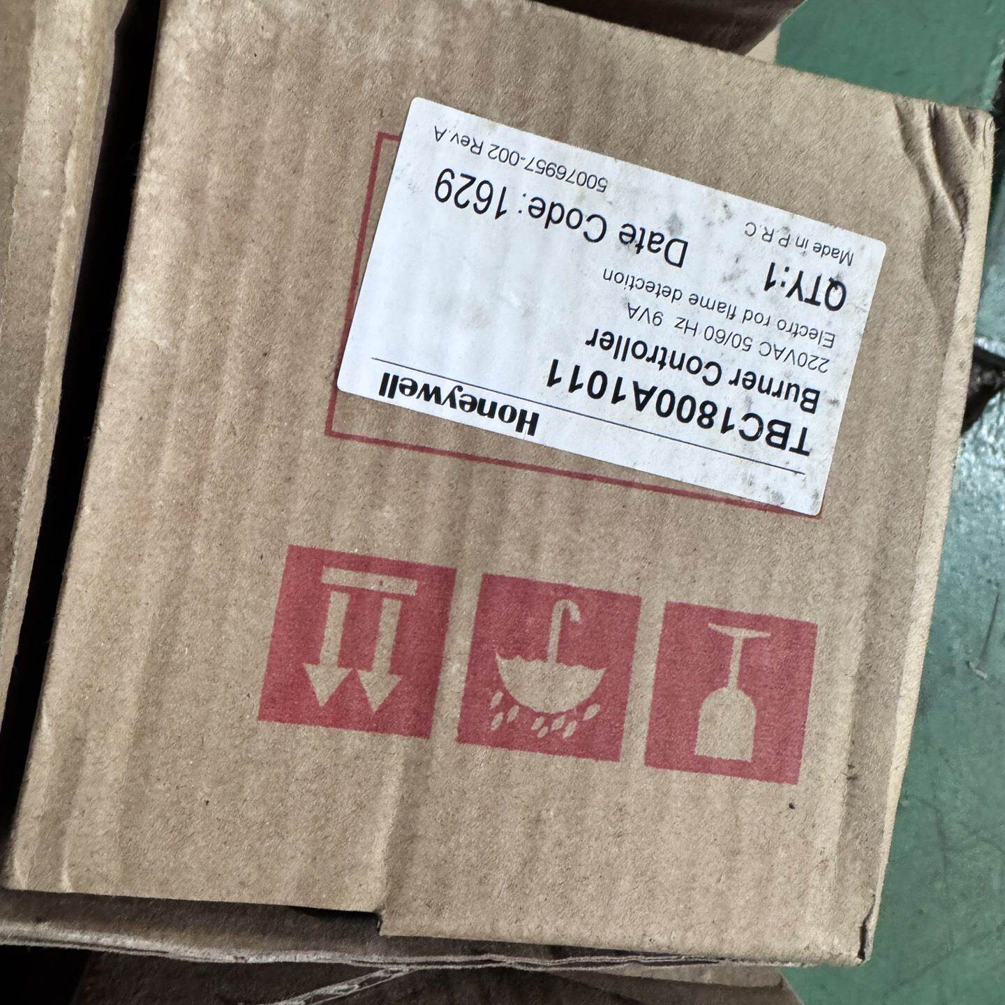 霍尼韦尔TBC1800A1011燃烧控制器全新原装正品2