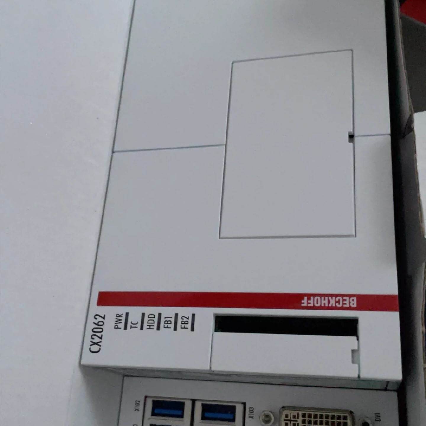 议价嵌入式控制器CX2062-0100  倍福CX2062-0111全新原装正品可对