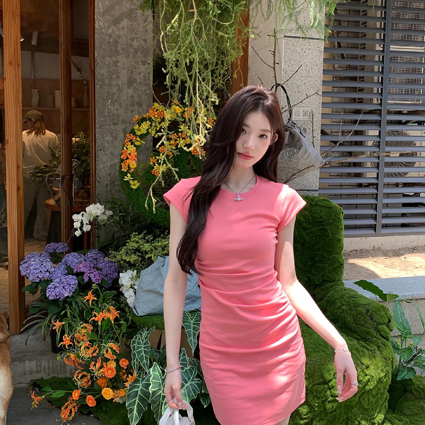 小飞袖皱褶包臀裙连衣裙女夏季纯色修身显瘦短裙子