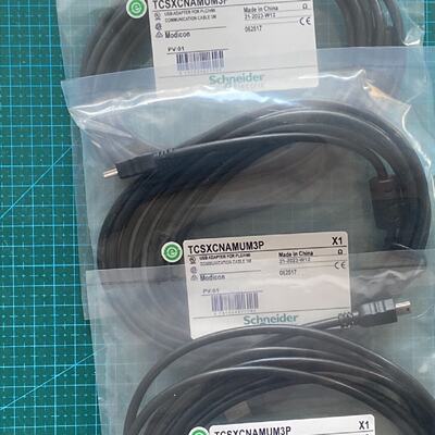 议价TCSXCNAMUM3P施耐德PLC程式设计电缆用于M系列 全新现货