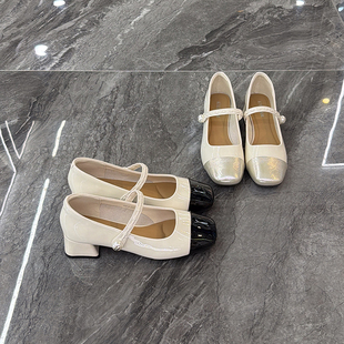 温柔感~法式方头粗跟玛丽珍单鞋女2026春款珍珠一字带配裙小皮鞋