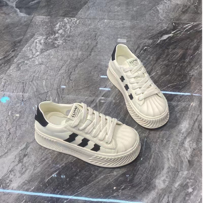 板鞋休闲厚底百搭舒适