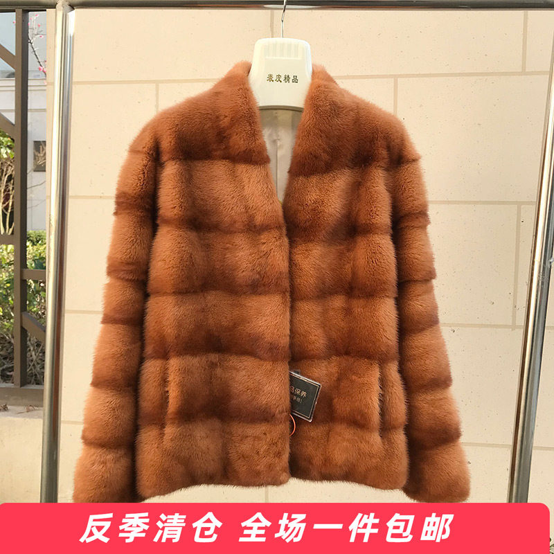 水貂皮大衣女进口整貂时尚横排母貂毛短款2025冬季新款V领鎏金色