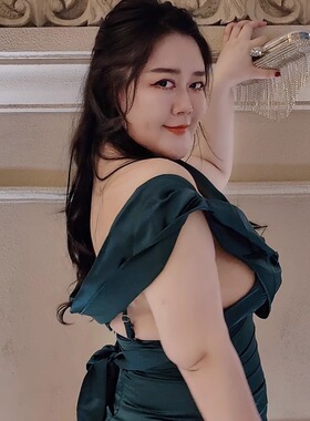 玫瑰欲大码性感露背吊带连衣裙胖MM复古醋酸缎面绿色礼服生日穿搭