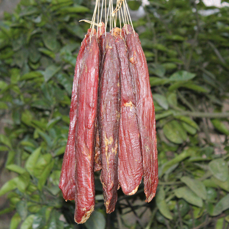 腊牛肉四川特产腊牛腩肉舌尖上的美食自贡市烟熏火鞭子冷吃牛肉丝
