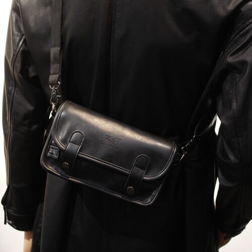 日韩潮流复古邮差斜挎包男女小包