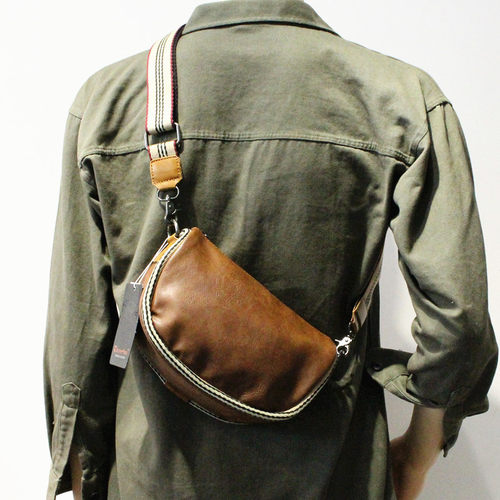 threebox小包包日系休闲男斜挎包