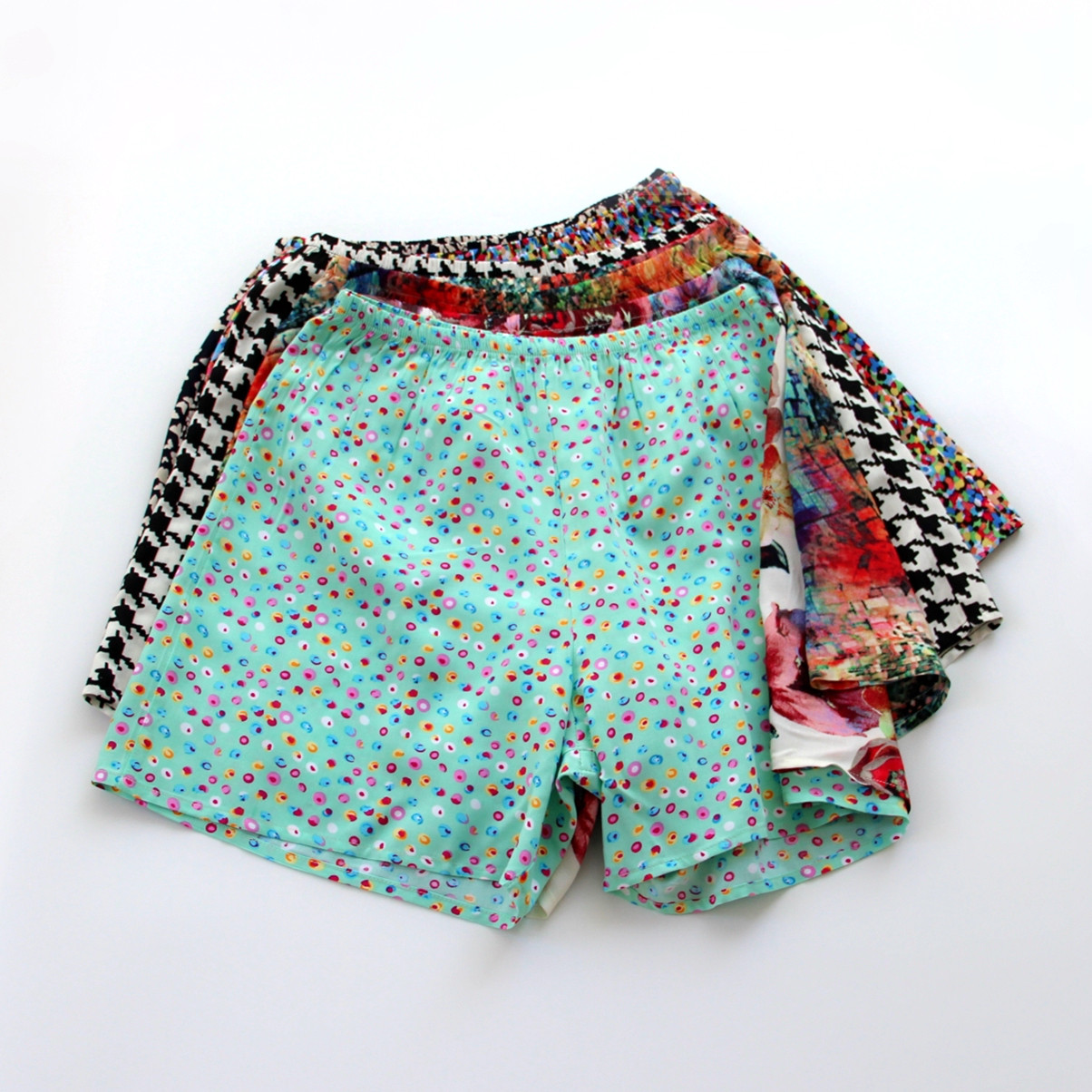 绵绸睡裤 人造棉短裤 薄款宽松可外穿居家五分裤女夏家居裤沙滩裤,女士内衣/男士内衣/家居服,睡裤/家居裤,淘宝优惠券,粉丝福利购,淘宝优惠卷