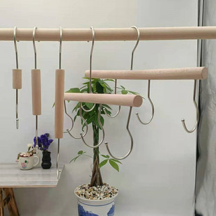实木收纳衣架皮带多钩服装 店领带多功能家用衣柜丝巾围巾架S挂钩