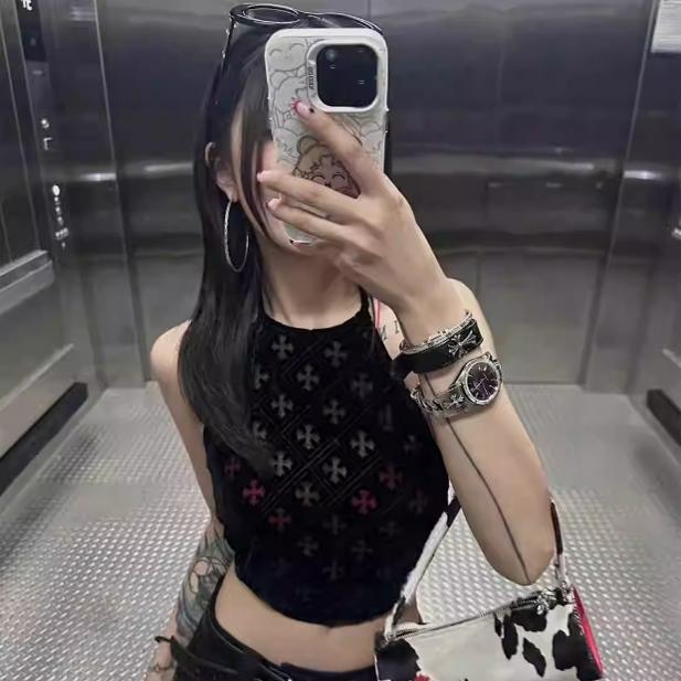纯色复古十字架镂空吊带背心
