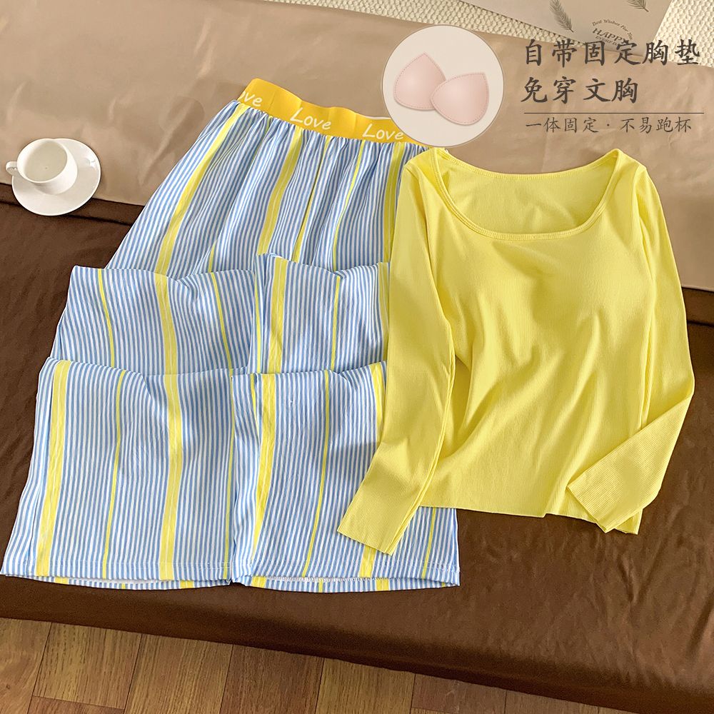 时尚秋冬季新款女士带胸垫舒适穿图片