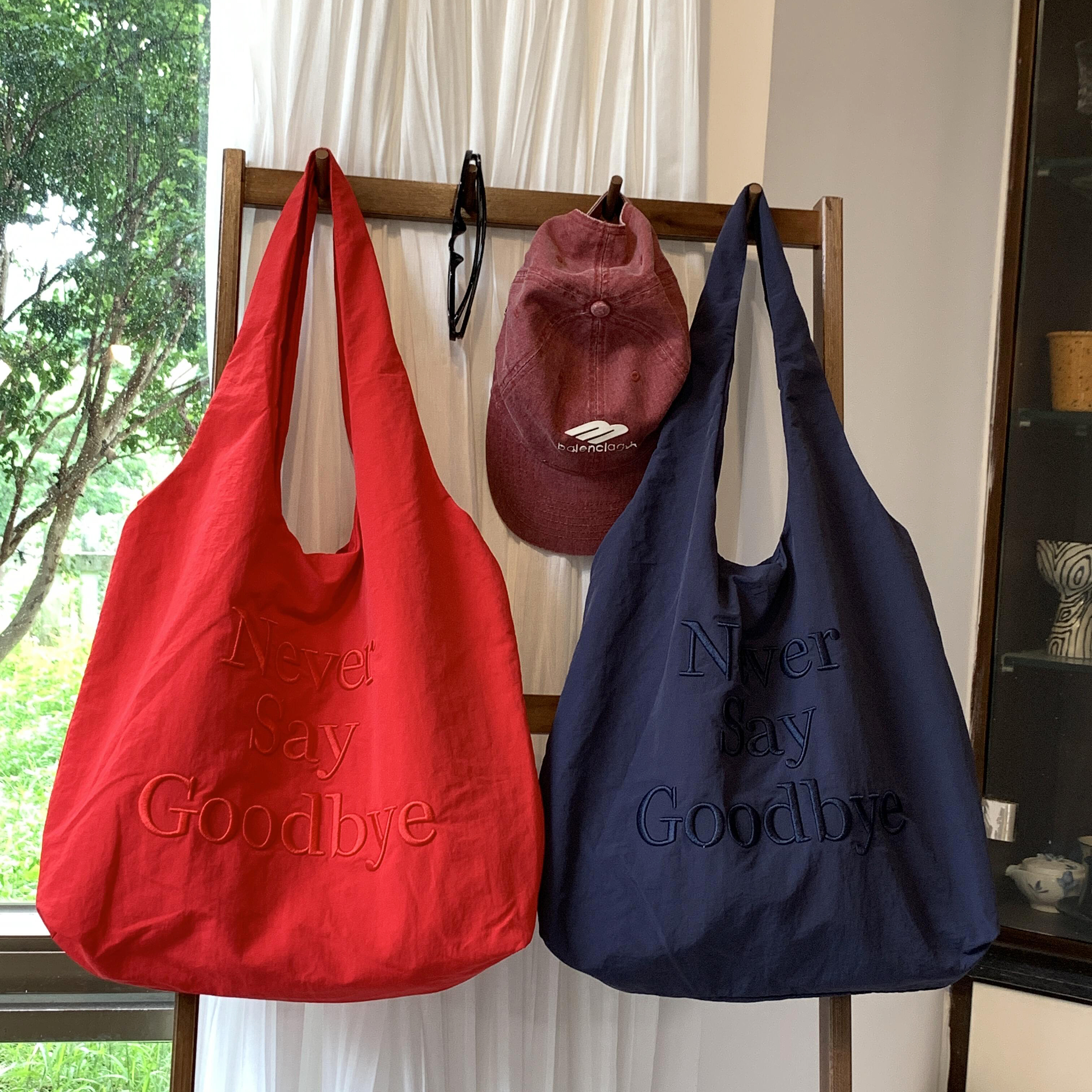 简约轻便字母刺绣帆布包女新款大容量尼龙单肩包上课逛街通勤包包