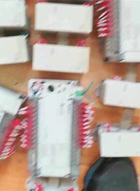《议价商品》台达DVP-40EH  PLC，个别缺上盖，